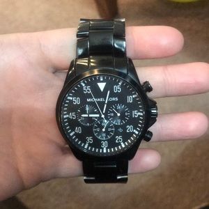Michael Kors Watch (NEEDS BATTERY)